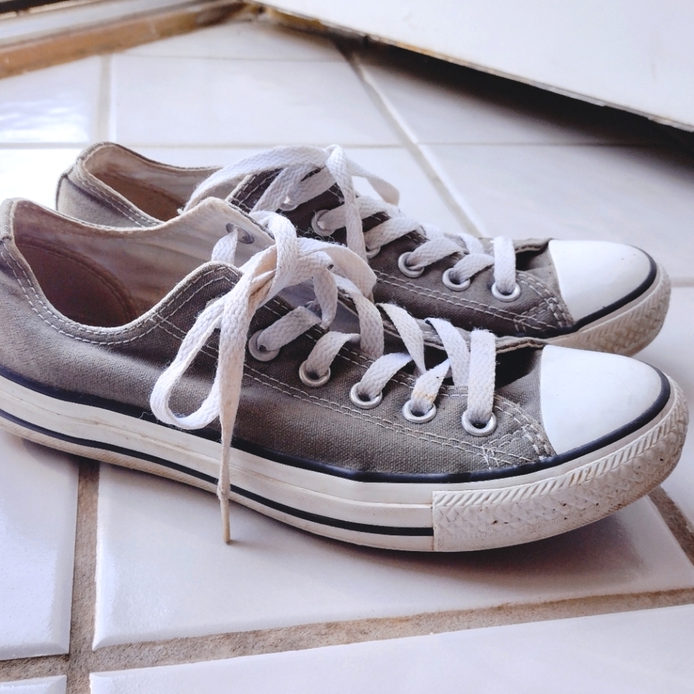 Converse W8